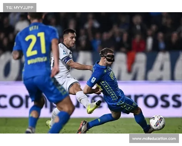 弗拉泰西双响助国米大胜克雷莫纳巩固意甲榜首位置